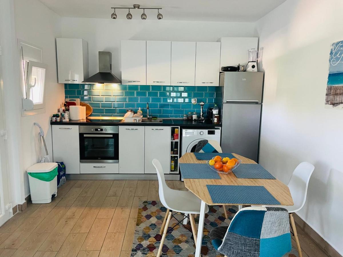 Villa ,,Sea Breeze,, - Home By The Sea Nea Anchialos Ngoại thất bức ảnh
